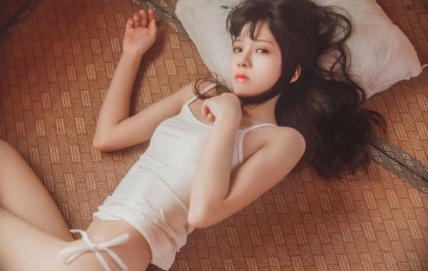 亚洲综合在线网_BD韩语完整视频观看