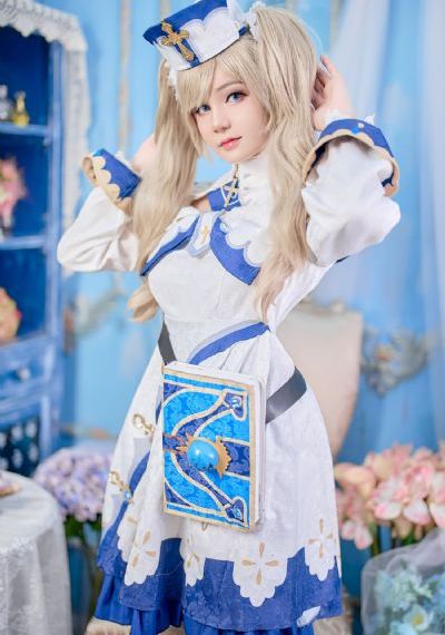 年轻的女教师理论片免费观看_蓝光在线视频观看