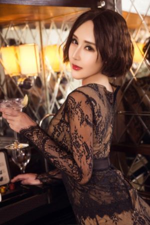 亚瑟中文在线观看_BD英语电影完整版在线观看