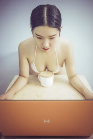 日韩剧侵犯美女希崎女教师手机观看_1080P完整视频观看